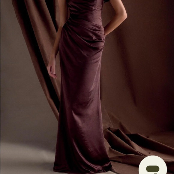 Brown One-Shoulder Draped Dress - Picture 3 of 8